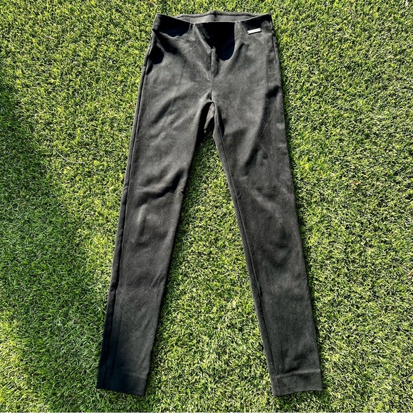 Lilly Pulitzer Anika High Rise Black Ultra Suede Spandex Leggings - Picture 5 of 9